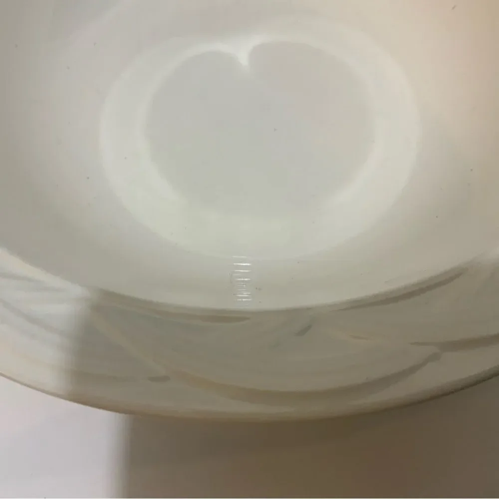 Pfaltzgraff ACADIA Round Vegetable Serving Bowl 9-3/4” embossed arches G16